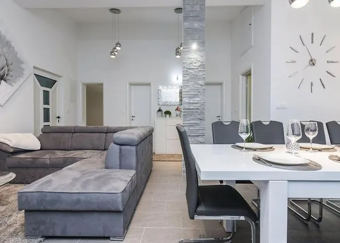 Bianca Comfortable 빌라 *